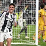 Fabrizio Romano confirms Newcastle target Dusan Vlahovic will leave for free
